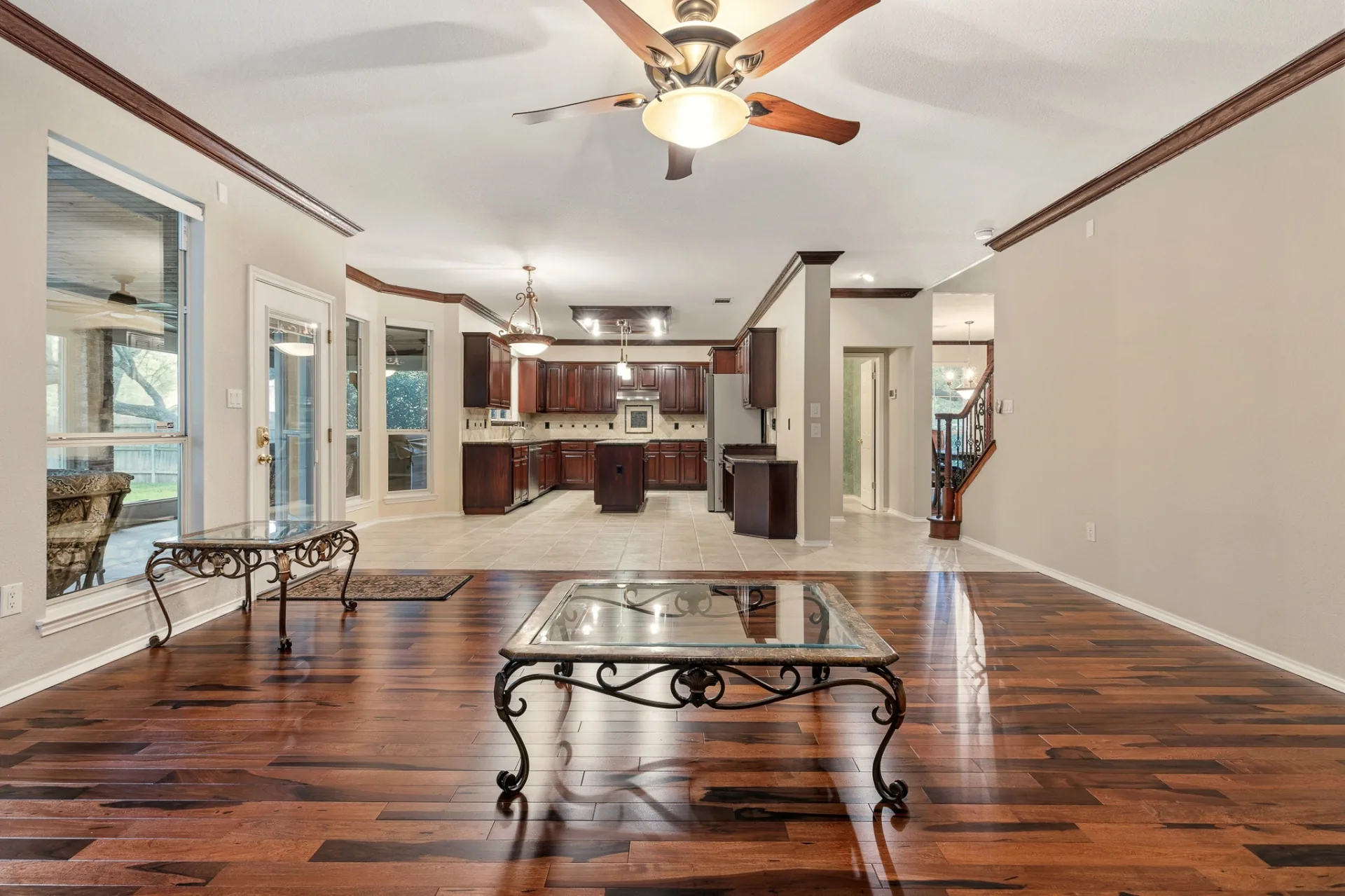 Open layout from family room toward kitchen and breakfast area